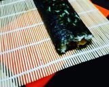 Foto langkah ke 6 dari resep Sushi isi telur,sosis dan nugget.