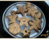 A picture of step 6 of Eggless Christmas Cookies.
