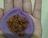 Foto langkah ke 5 dari resep Klepon ubi ungu.