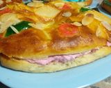 Foto del paso 11 de la receta: Roscones pequeños rellenos con nata de colores