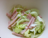 Foto del paso 2 de la receta: Ensalada china a mi estilo