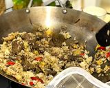 Foto langkah ke 6 dari resep Nasi Goreng Kambing Saffron Timur Tengah.