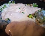 Brokkolis Besamel mártásos csirkemell recept fázis 3 fotója
