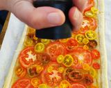Foto del paso 7 de la receta: Tarta simple de tomate y mostaza