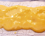 Foto del paso 5 de la receta: Coca de chicharrones y crema en hojaldre