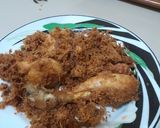 Foto langkah ke 5 dari resep Ayam goreng Bumbu tetap empuk walau dingin.