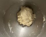 Une image de l'étape 2 de Babka salée au pesto Rosso à l’air fryer.