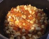 Une image de l'étape 4 de Soupe de pommes de terre navets tomates et carottes au citron confit.