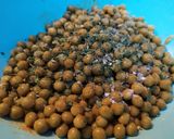 Foto del passaggio 2 della ricetta Polpettine vegetali di piselli e quinoa,su crema di carote