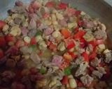 Foto del paso 1 de la receta: Arroz con carne y champiñones