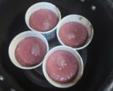 A picture of step 2 of Strawberry cake.