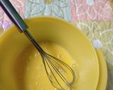 Foto langkah ke 2 dari resep Bolu sarang semut (bolu karamel) panggang tanpa oven.