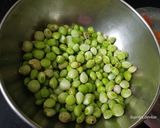 A picture of step 1 of Fresh tuvar curry.