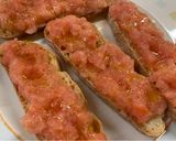 Foto del paso 3 de la receta Canapés de tomate natural con anchoas🍅