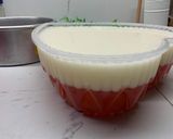 Foto langkah ke 8 dari resep Pudding strawberry lychee.