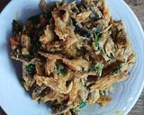Foto langkah ke 5 dari resep Ikan Tongkol Suwir Bumbu Bali.