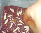 A picture of step 4 of Instant strawberry barfi.