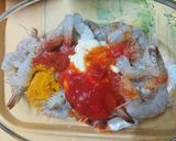 A picture of step 1 of Prawn Butter Masala.
