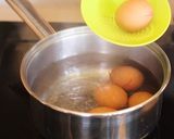 Foto langkah ke 4 dari resep Ramen Egg.