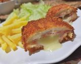 Foto langkah ke 6 dari resep Chicken Cordon Bleu.
