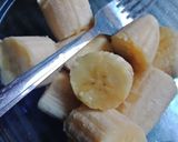 Foto langkah ke 2 dari resep Bolu pisang.