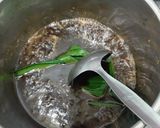 Foto langkah ke 7 dari resep Bubur Sumsum Bunga Telang.