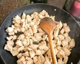 A picture of step 1 of Chicken- Pesto Pasta.