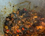 Foto del paso 2 de la receta: Arroz con Níscalo y Trompetas de la muerte en olla GM