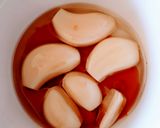 A picture of step 3 of Maple-roasted garlic.