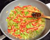 Foto del paso 1 de la receta: Arroz con pollo y champiñones