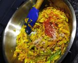 A picture of step 5 of Raw papaya sambharo.