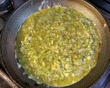 Foto del paso 3 de la receta: Tortilla de brócoli y queso