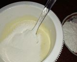 Foto langkah ke 3 dari resep Bolu pisang (HANYA 5 BAHAN) cake bisa untuk MPASI.