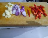 Foto langkah ke 3 dari resep Tumis Baby Cumi,Buncis, Taoge.
