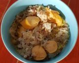 รูปขั้นตอนการทำที่ 3 ของ ข้าว(กล้อง)ผัดไข่ไส้กรอก [สูตรไมโครเวฟ]
