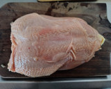 Foto del paso 1 de la receta: Pollo en salsa stroganoff a mi estilo💫