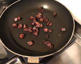 Une image de l'étape 4 de Côtes de chevreau façon travers au chorizo.