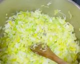 Foto del paso 3 de la receta: Risotto de Langostinos al Ajillo con toque de limón 🍋 🧄 🦐
