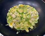 A picture of step 3 of Oyster Omelet.