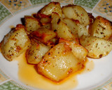 Foto del paso 4 de la receta: Patatas asadas con sobrasada y hierbas