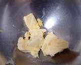 Foto del paso 1 de la receta: Arañas Halloween de galletitas y bombones 🕷️🕸️🕷️