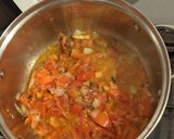 A picture of step 5 of Spaghetti & Sausage.