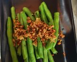 Foto langkah ke 3 dari resep Tumis Buncis Bawang Putih.