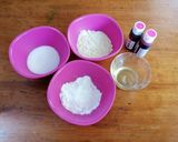 Foto del paso 1 de la receta: Macarrons con merengue francés