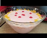 A picture of step 10 of Custard Trifle.