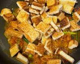 A picture of step 5 of Bread Upma.