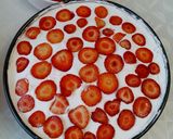 Tejszínes eper torta 🍓🍰 recept fázis 8 fotója