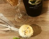 A picture of step 3 of Baileys Icecream.