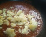 A picture of step 8 of Aloo gobhi pav bhaji.