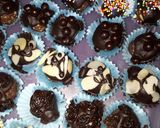 Foto langkah ke 4 dari resep Chocoballs marie & kacang lumeerr.